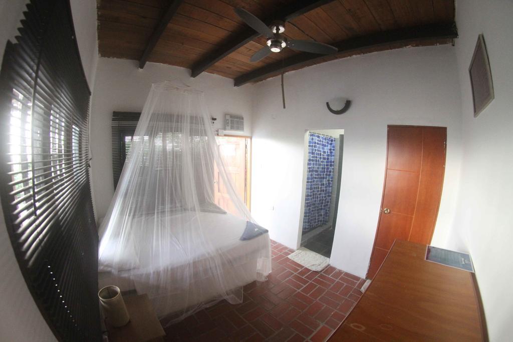 Casa Agua Vela Hostal Хуан-де-Акоста Экстерьер фото