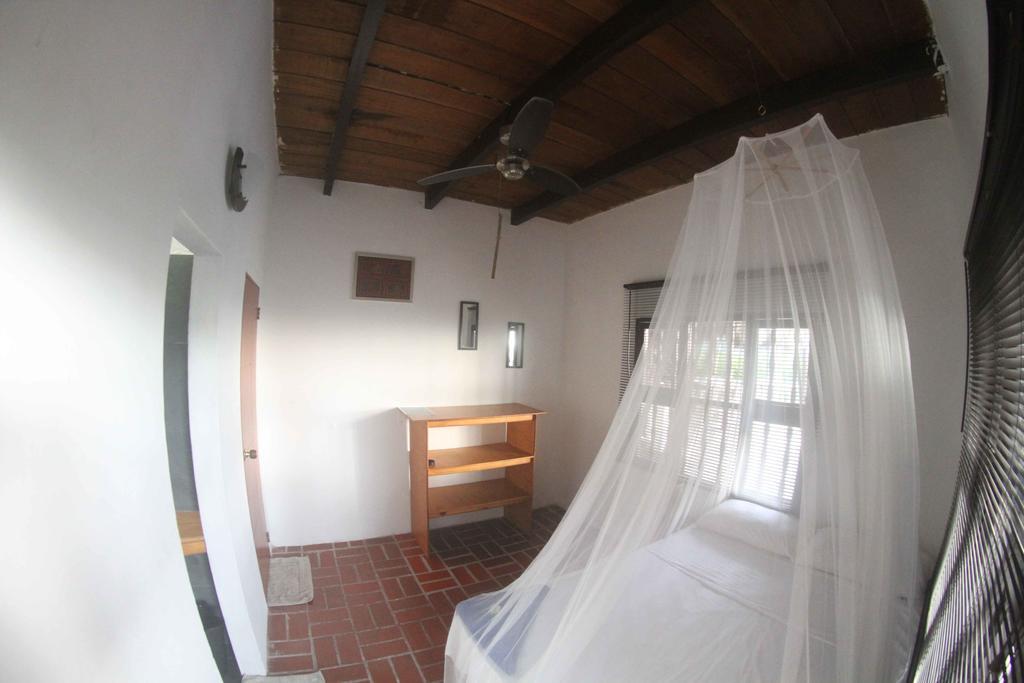 Casa Agua Vela Hostal Хуан-де-Акоста Экстерьер фото
